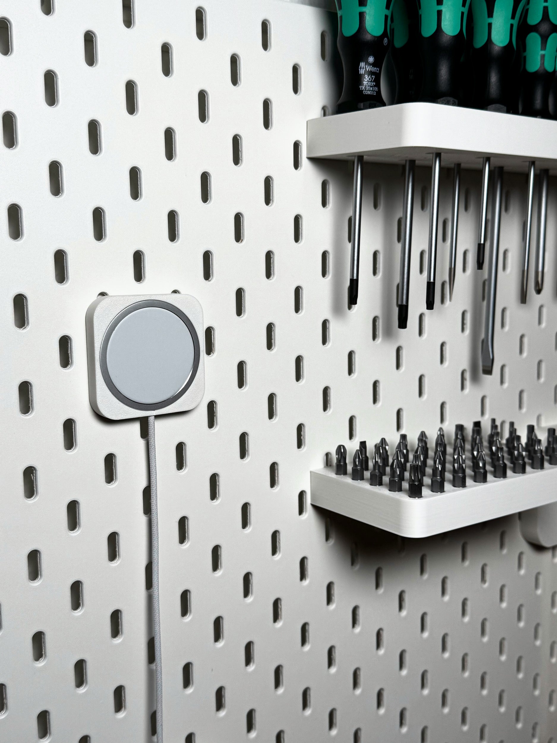 SKÅDIS Pegboard MagSafe Holder